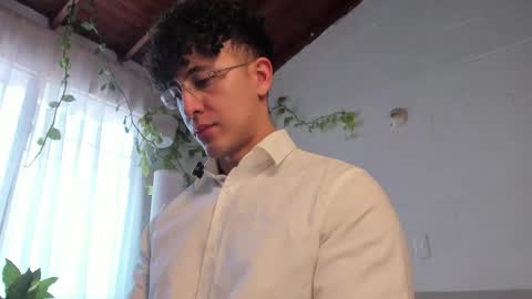 Blake Levi  Independent Model online show from April 2026 04:49:01 PM