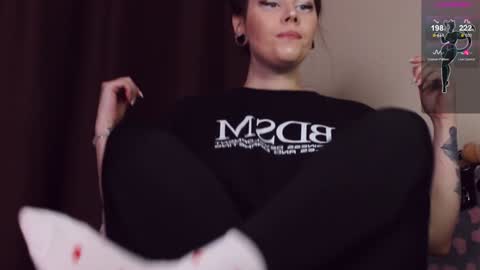 Britney online show from February 2025 04:11:02 PM