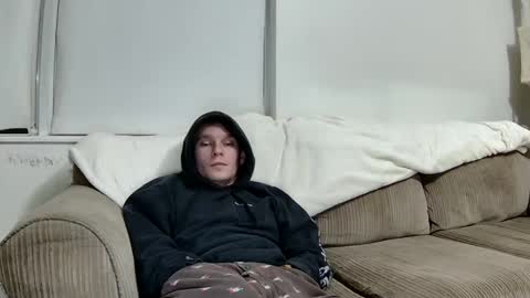 Snapshot of blakeandskylar chatting on January 2025 07:38:02 AM BlakeAndSkylar online show from January 2025 07:38:02 AM