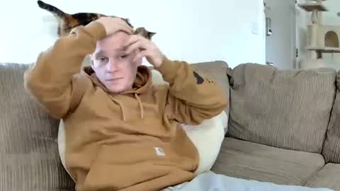 Snapshot of blakeandskylar chatting on February 2025 04:44:01 PM BlakeAndSkylar online show from February 2025 04:44:01 PM