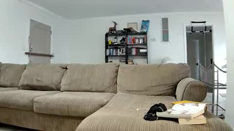 Snapshot of blakeandskylar chatting on February 2025 10:31:02 PM BlakeAndSkylar online show from February 2025 10:31:02 PM