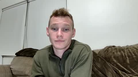 Snapshot of blakeandskylar chatting on March 2025 06:24:01 AM BlakeAndSkylar online show from March 2025 06:24:01 AM