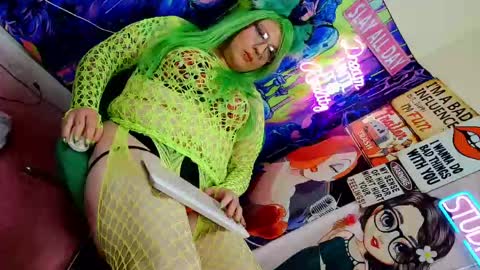 Blakely Morningstar   online show from May 2026 10:01:01 AM