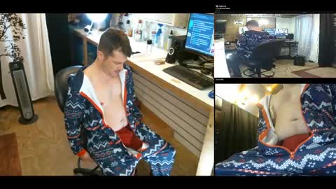 Snapshot of blakenextdoor chatting on December 2024 07:07:02 PM Blake Jonson online show from December 2024 07:07:02 PM