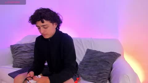 Snapshot of blakenjulie chatting on November 2025 04:24:02 AM JULIE online show from November 2025 04:24:02 AM