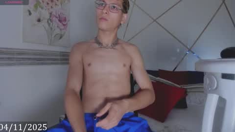 blaze_lm online show from November 2025 12:26:01 PM