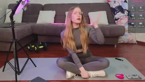 Snapshot of bliss_page2 chatting on May 2026 05:49:01 AM Mona redhead Diana brown-haired online show from May 2026 05:49:01 AM