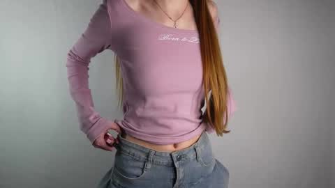 Snapshot of blissence chatting on February 2026 04:16:01 PM LiLy online show from February 2026 04:16:01 PM