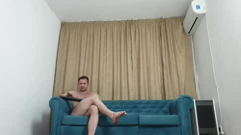Andreas online show from April 2026 01:08:01 AM