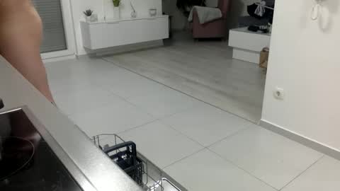 Snapshot of blondas21 chatting on November 2025 05:17:02 PM blondas21 online show from November 2025 05:17:02 PM