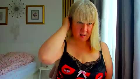 Nicole online show from June 2026 10:24:02 AM