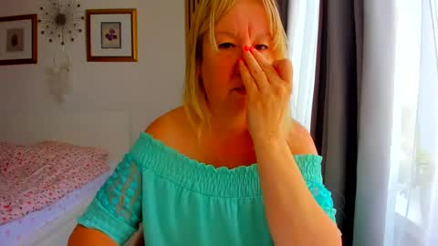 Nicole online show from July 2026 05:21:02 AM