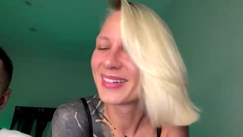 blonde_fuck_couple online show from May 2026 02:13:02 PM