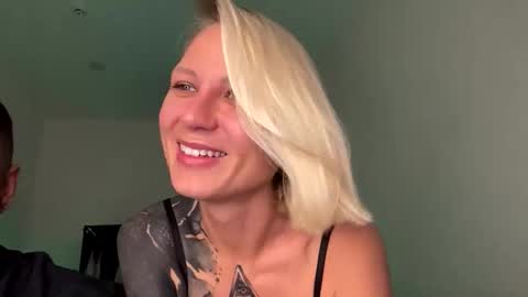 blonde_fuck_couple online show from June 2026 12:24:01 AM