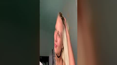 blonde_fuck_couple online show from June 2026 12:31:01 AM