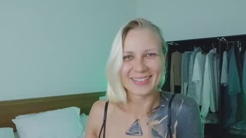 blonde_fuck_couple online show from July 2026 09:26:01 AM