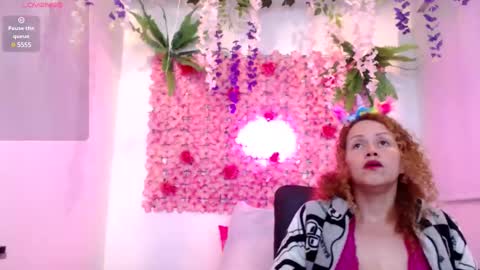 Snapshot of blonde_squirt_ chatting on February 2025 08:45:01 PM blonde_squirt_ online show from February 2025 08:45:01 PM