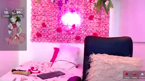 Snapshot of blonde_squirt_ chatting on February 2025 04:01:01 AM blonde_squirt_ online show from February 2025 04:01:01 AM