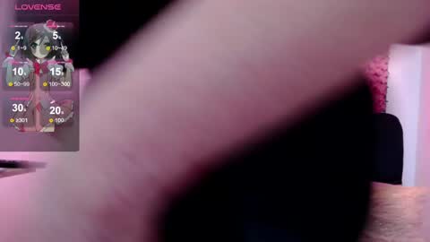 Snapshot of blonde_squirt_ chatting on February 2025 05:34:01 AM blonde_squirt_ online show from February 2025 05:34:01 AM