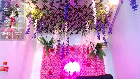 Snapshot of blonde_squirt_ chatting on March 2025 01:36:02 AM blonde_squirt_ online show from March 2025 01:36:02 AM