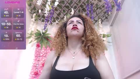 Snapshot of blonde_squirt_ chatting on February 2026 11:03:02 AM blonde_squirt_ online show from February 2026 11:03:02 AM