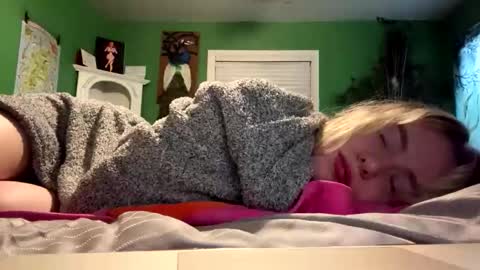 blondebunny999 online show from February 2026 11:46:02 AM