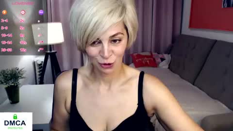 Lola online show from July 2026 08:52:02 PM