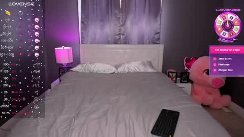 Snapshot of blondeprincess7 chatting on January 2025 05:23:02 PM Blondeprincess online show from January 2025 05:23:02 PM