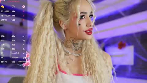 blondie_muller online show from October 2025 09:27:01 PM