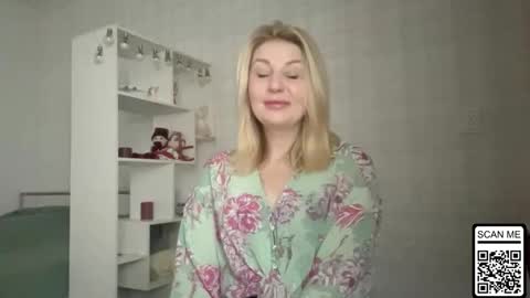 blondie_xoxoxo online show from February 2026 06:40:02 AM