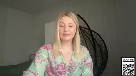 blondie_xoxoxo online show from April 2026 08:28:02 AM