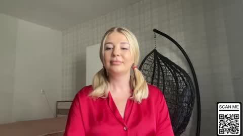 blondie_xoxoxo online show from June 2026 12:31:02 PM