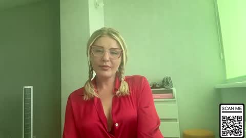 blondie_xoxoxo online show from July 2026 04:56:02 PM