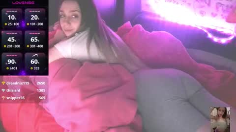 Bubbles online show from November 2025 04:11:02 PM