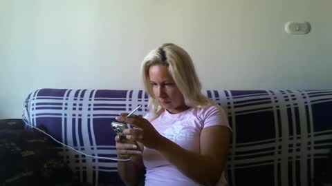 BlondiePam online show from December 2024 09:05:02 AM