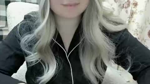 blondymargaret online show from March 2025 01:38:02 PM