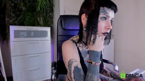 Mary online show from April 2026 04:46:01 AM