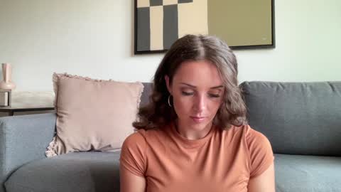 Snapshot of bloomyogi chatting on September 2025 11:43:01 PM Emma Bloom online show from September 2025 11:43:01 PM