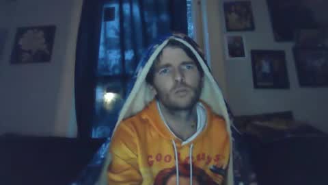 Snapshot of blowme19866 chatting on January 2025 10:34:02 PM blowme19866 online show from January 2025 10:34:02 PM