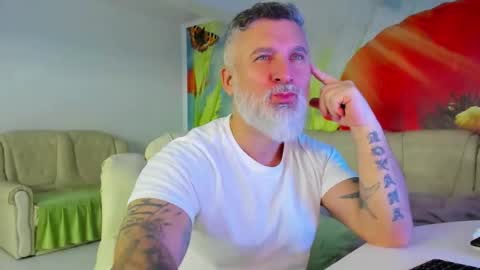 Nico online show from January 2026 05:49:02 PM