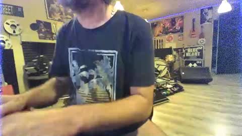 Snapshot of blue73524833 chatting on April 2026 12:17:01 AM blue73524833 online show from April 2026 12:17:01 AM