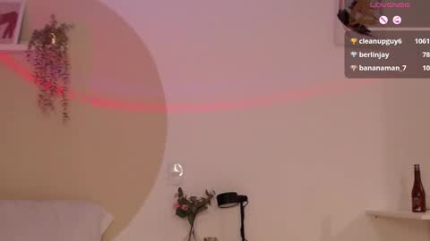 Blue online show from December 2024 04:38:01 AM