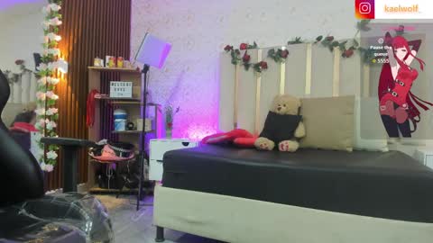 blue_tay1 online show from April 2026 11:33:01 AM