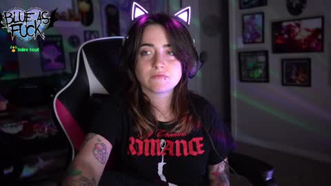 Snapshot of blueasfuck chatting on January 2025 07:12:02 AM Blue online show from January 2025 07:12:02 AM