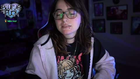 Snapshot of blueasfuck chatting on January 2025 01:17:01 AM Blue online show from January 2025 01:17:01 AM