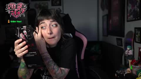 Snapshot of blueasfuck chatting on December 2025 03:12:01 AM Blue online show from December 2025 03:12:01 AM