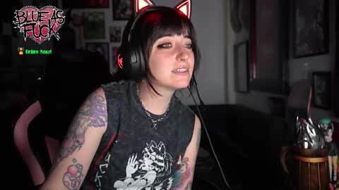 Snapshot of blueasfuck chatting on February 2026 01:31:02 AM Blue online show from February 2026 01:31:02 AM