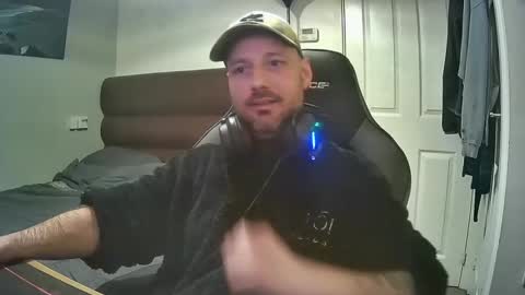 Snapshot of bluebirdflame1 chatting on February 2025 03:06:02 AM bluebirdflame1 online show from February 2025 03:06:02 AM