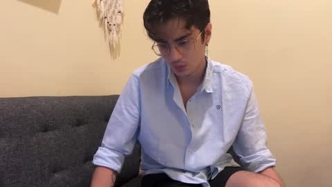 Snapshot of bluedaan chatting on February 2025 02:38:02 AM Daan online show from February 2025 02:38:02 AM