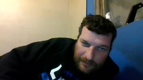 bluedemoneyes1986 online show from February 2025 02:03:01 AM